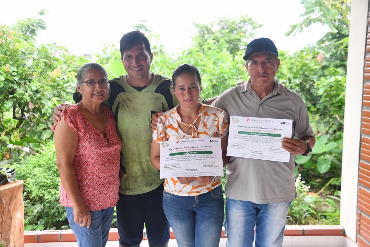 En este momento estás viendo Avances y Retos de los Palmicultores de Pequeña Escala en la Implementación del Sistema de Cumplimiento Social