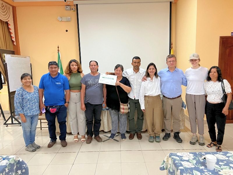 En este momento estás viendo Reunión con la Asociación Palma de Oro y con la comunidad indígena Siekopai